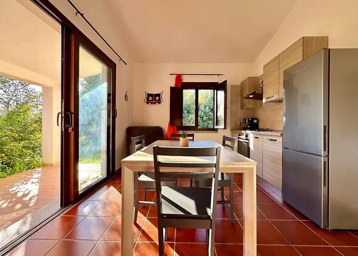 Sea Breeze Whisper Apartment